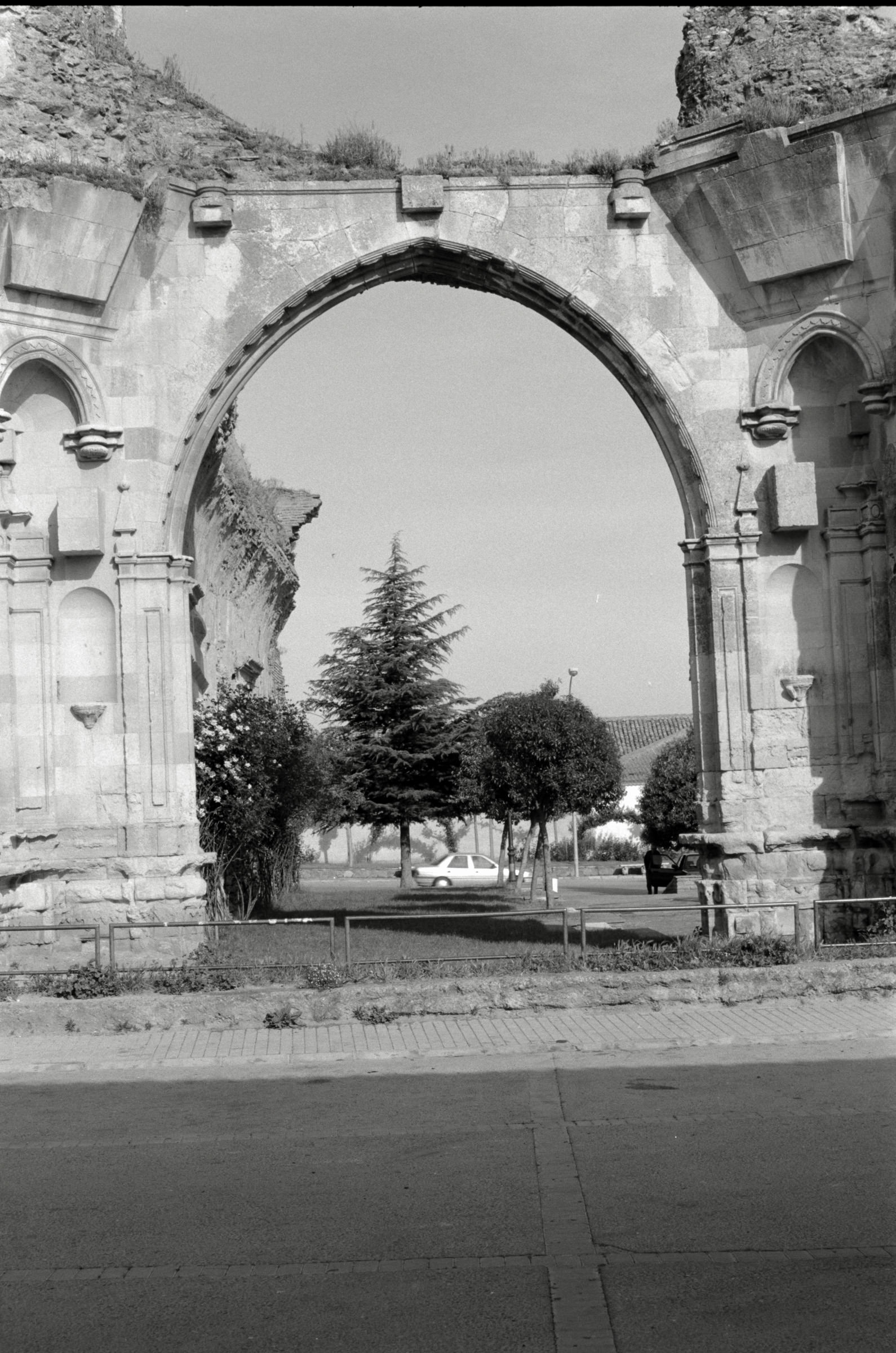 AHP F1995 05 009 sc240826 img03 NLP